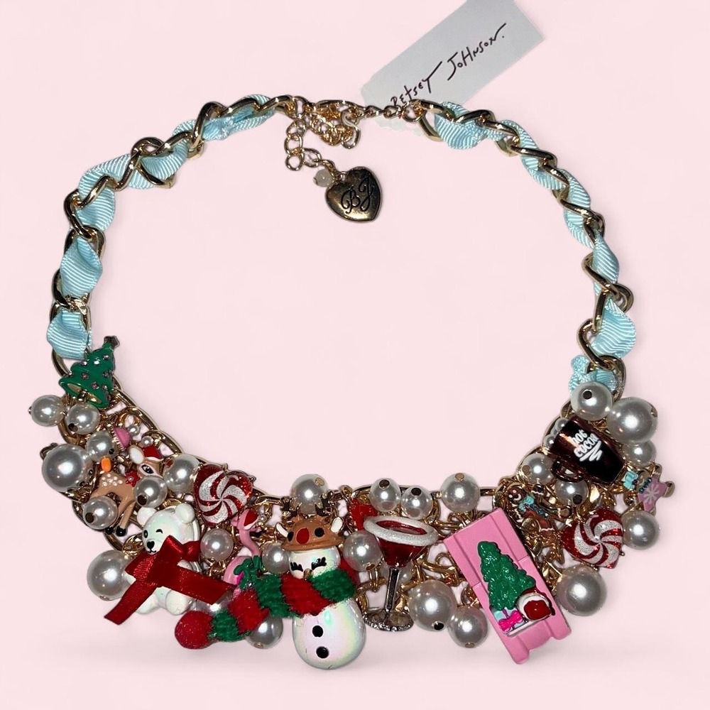 Betsey Johnson Christmas Charm Necklace Santa Pink Cadillac Snowman Tree Pearl